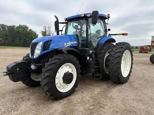 2014 New Holland T7.235 Sidewinder II