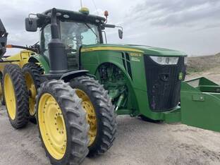 2014 John Deere 8320R