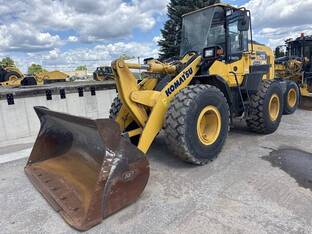 2020 Komatsu WA270-8