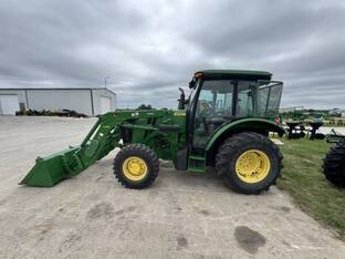 2014 John Deere 5115M