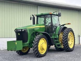 2005 John Deere 8220