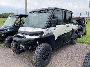2026 can-am DEFENDER MAX LIMITED HD11