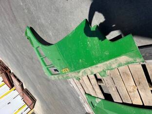 John Deere R320451 RH SIDE PANEL