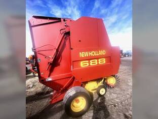 1999 New Holland 688