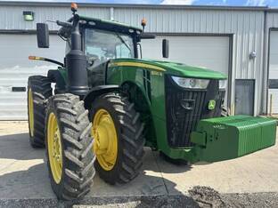 2020 John Deere 8320R