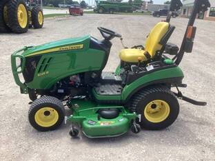2015 John Deere 1025R