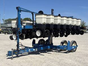 2005 Kinze 3500
