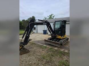 2021 John Deere 35G