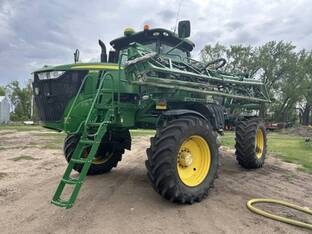 2017 John Deere R4038