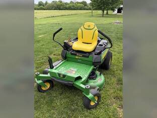 2023 John Deere Z320M