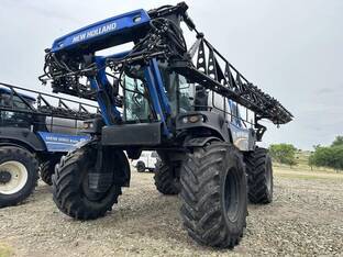 2022 New Holland SP370F