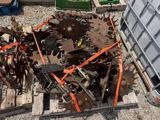 LOT OF MARTIN TRASH WHIPS