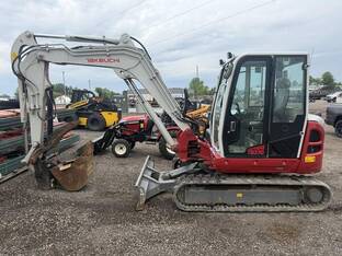 2022 Takeuchi TB370