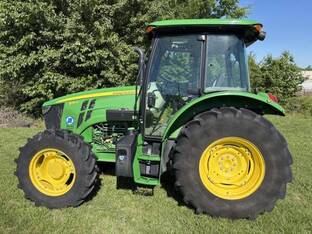 2019 John Deere 5115M
