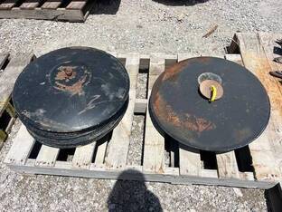 LOT OF DISC BLADES