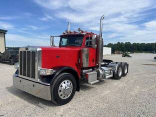 2017 Peterbilt 389