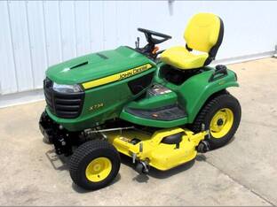 2016 John Deere X734