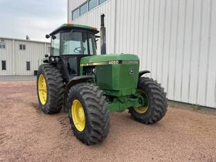 1985 John Deere 4050