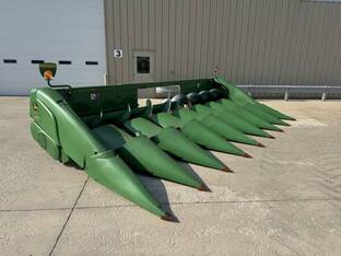 2011 John Deere 608C