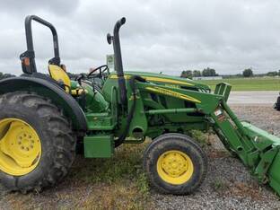 2019 John Deere 5055E