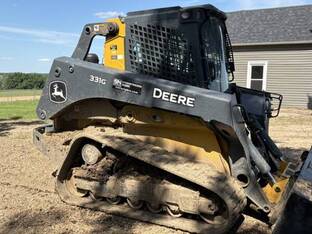 2022 John Deere 331G