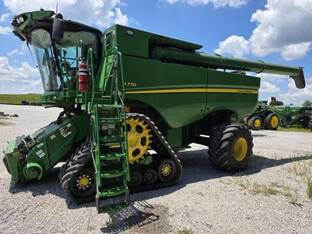 2024 John Deere S770