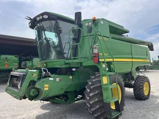 2011 John Deere 9570 STS