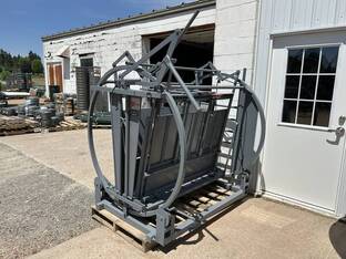 2026 Filson Livestock Equipment Tilt Table