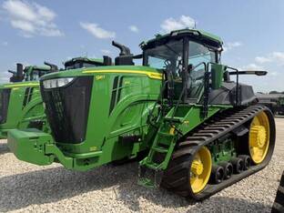 2023 John Deere 9RT 570