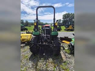2022 John Deere 2038R