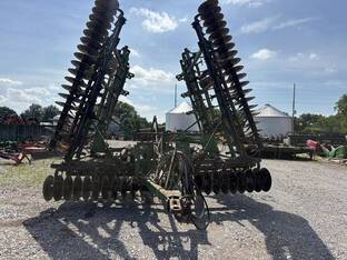 1997 John Deere 726