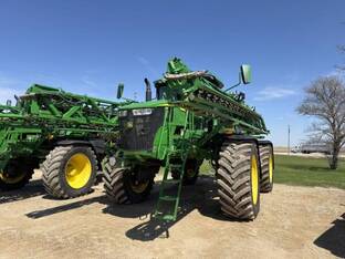2023 John Deere 616R