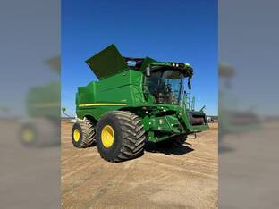 2023 John Deere S790