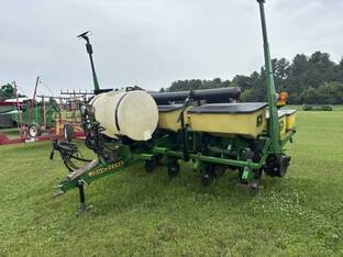 1997 John Deere 1750