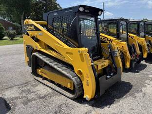 2026 Gehl VT320
