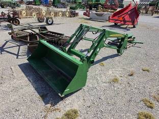 1993 John Deere 721
