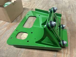 2022 John Deere NEW