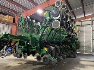 2023 John Deere 1795