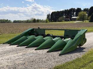 John Deere 643