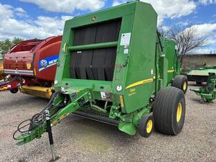 2017 John Deere 569