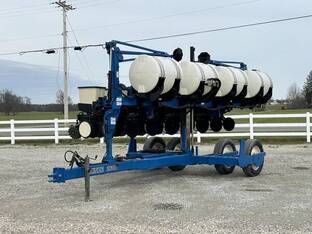 Kinze 2500