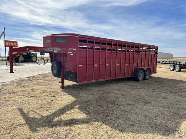 2013 Titan 24
