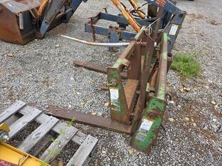 John Deere 2000