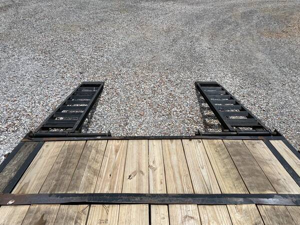 2016 Load Trail 102"x20' 14k gvwr