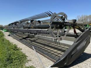 2025 MacDon Industries FD245