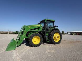 2025 John Deere 7R 210