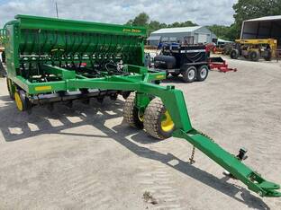 1996 John Deere 750