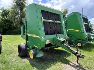 2003 John Deere 567