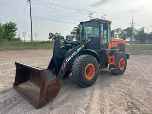 2023 DEVELON DL220-7