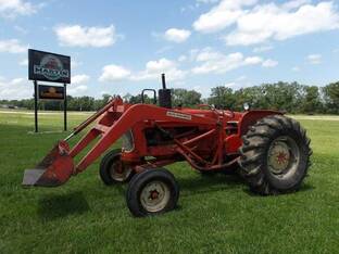 1966 Allis-Chalmers D17 IV